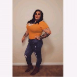 Meet your Posher, Makayla